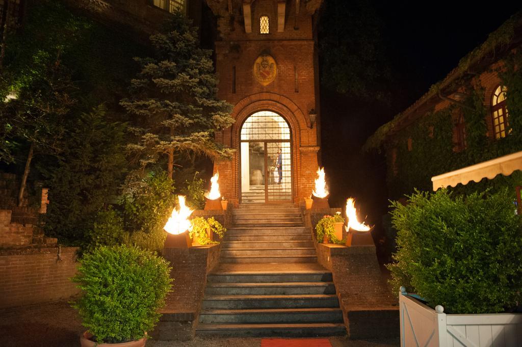 Hotel Relais Del Castello Di Oviglio Esterno foto